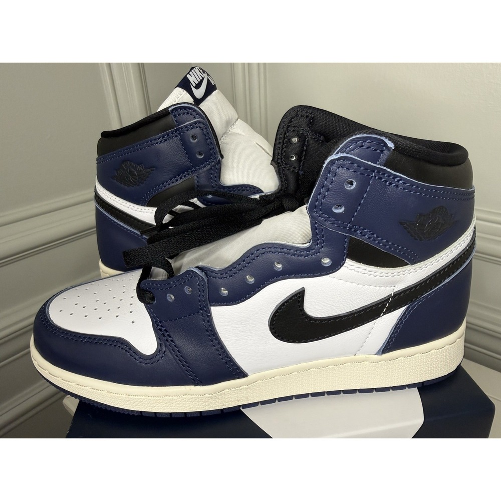 Nike Air Jordan 1 Retro High OG White Midnight Navy Black High Top Sneaker 6.5Y